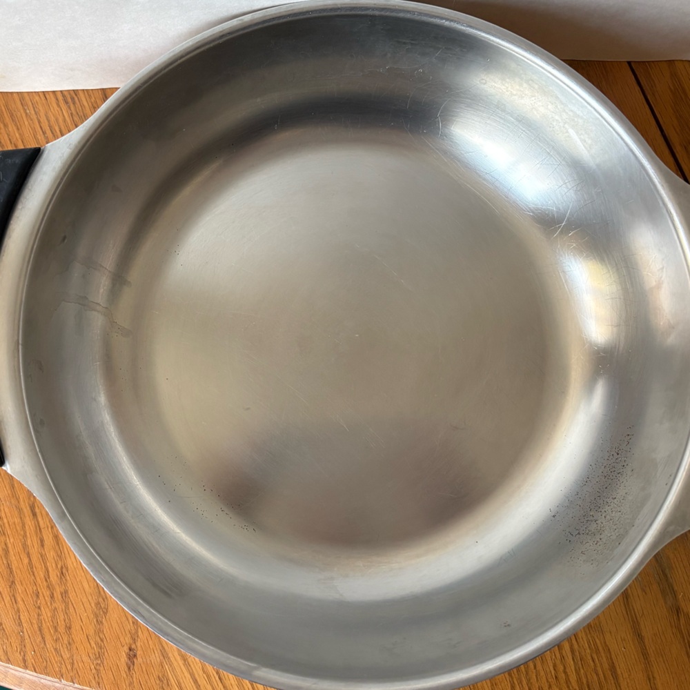 Revere Ware Micro Stainless Steel Frying Pan black handles excellent condition